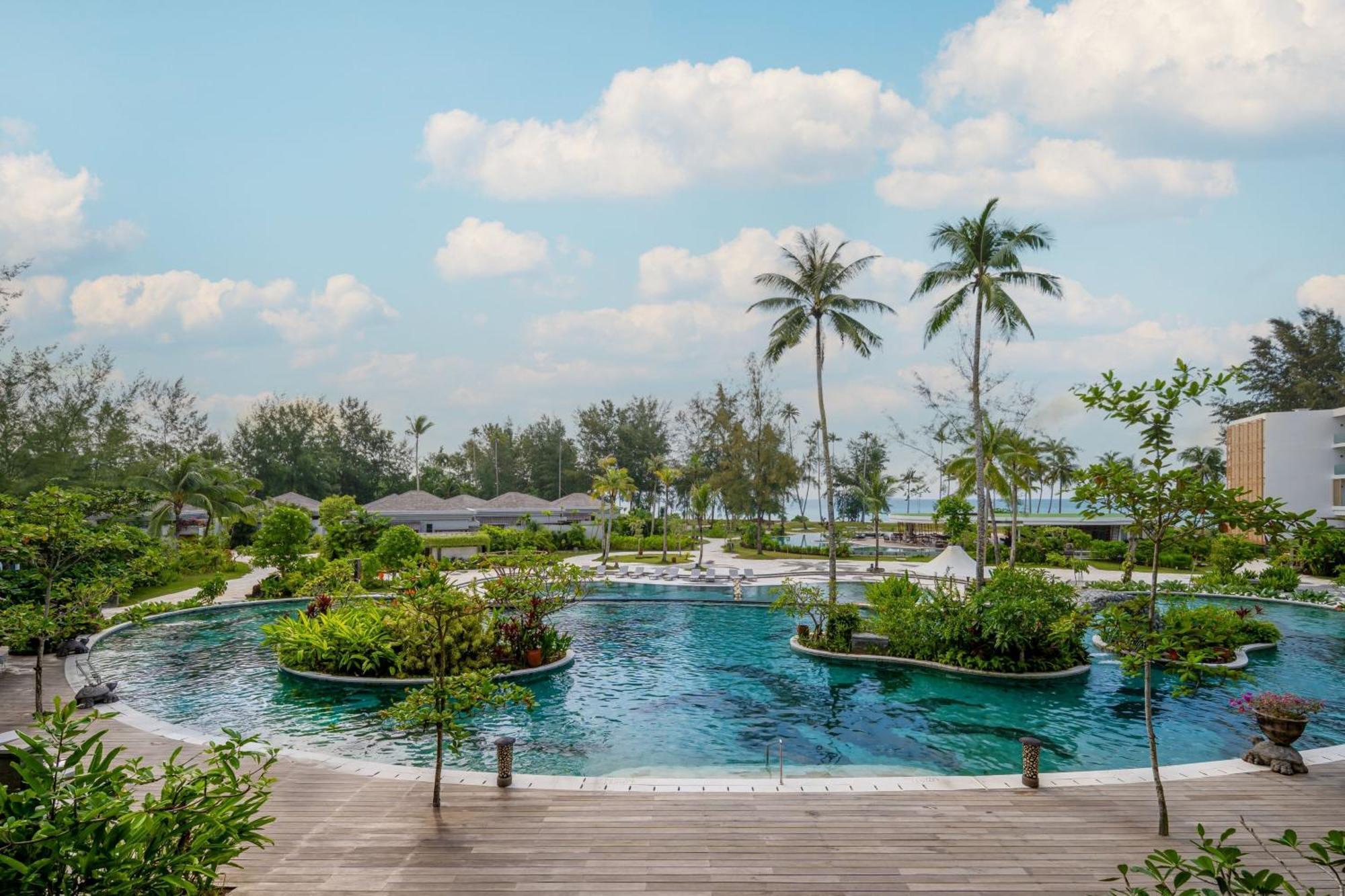 Four Points By Sheraton Bintan, Lagoi Bay Екстер'єр фото