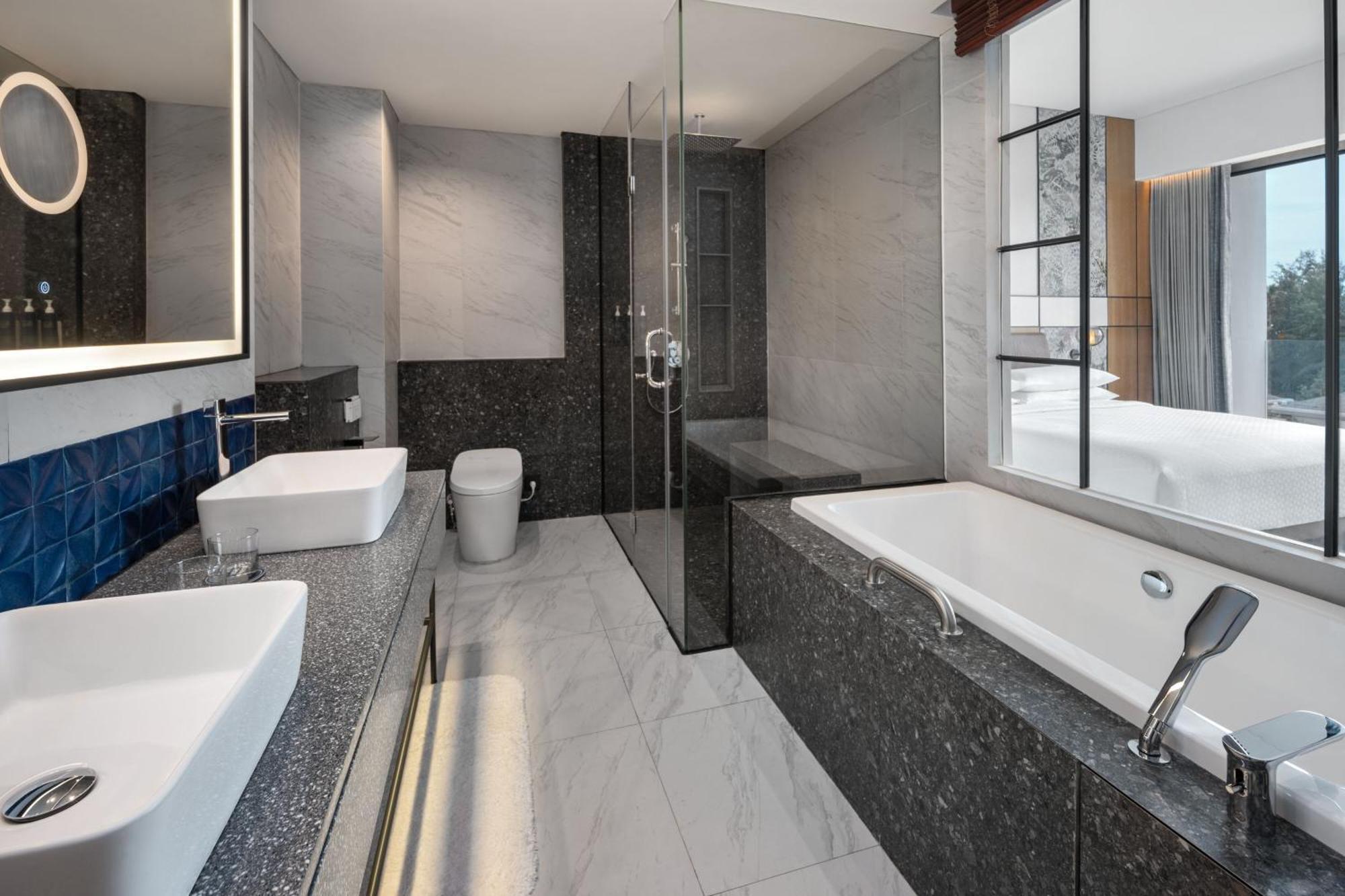 Four Points By Sheraton Bintan, Lagoi Bay Екстер'єр фото