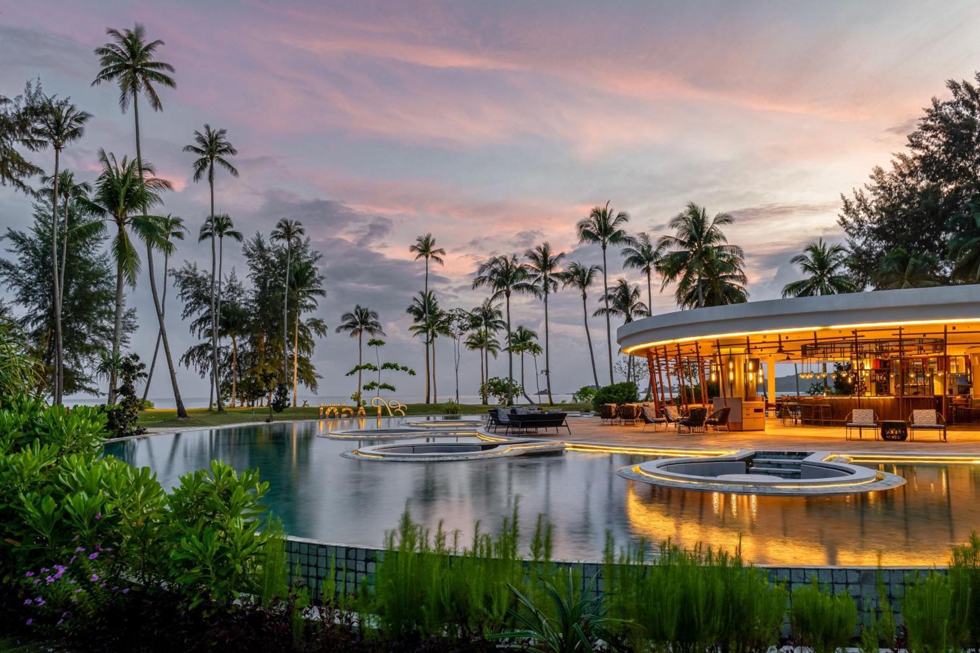 Four Points By Sheraton Bintan, Lagoi Bay Екстер'єр фото