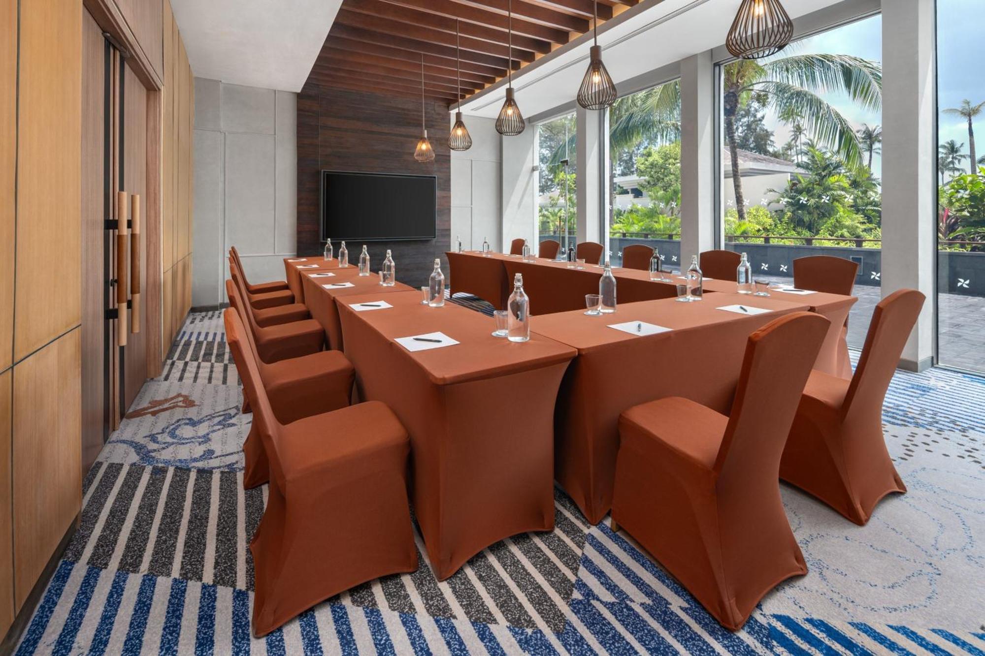 Four Points By Sheraton Bintan, Lagoi Bay Екстер'єр фото