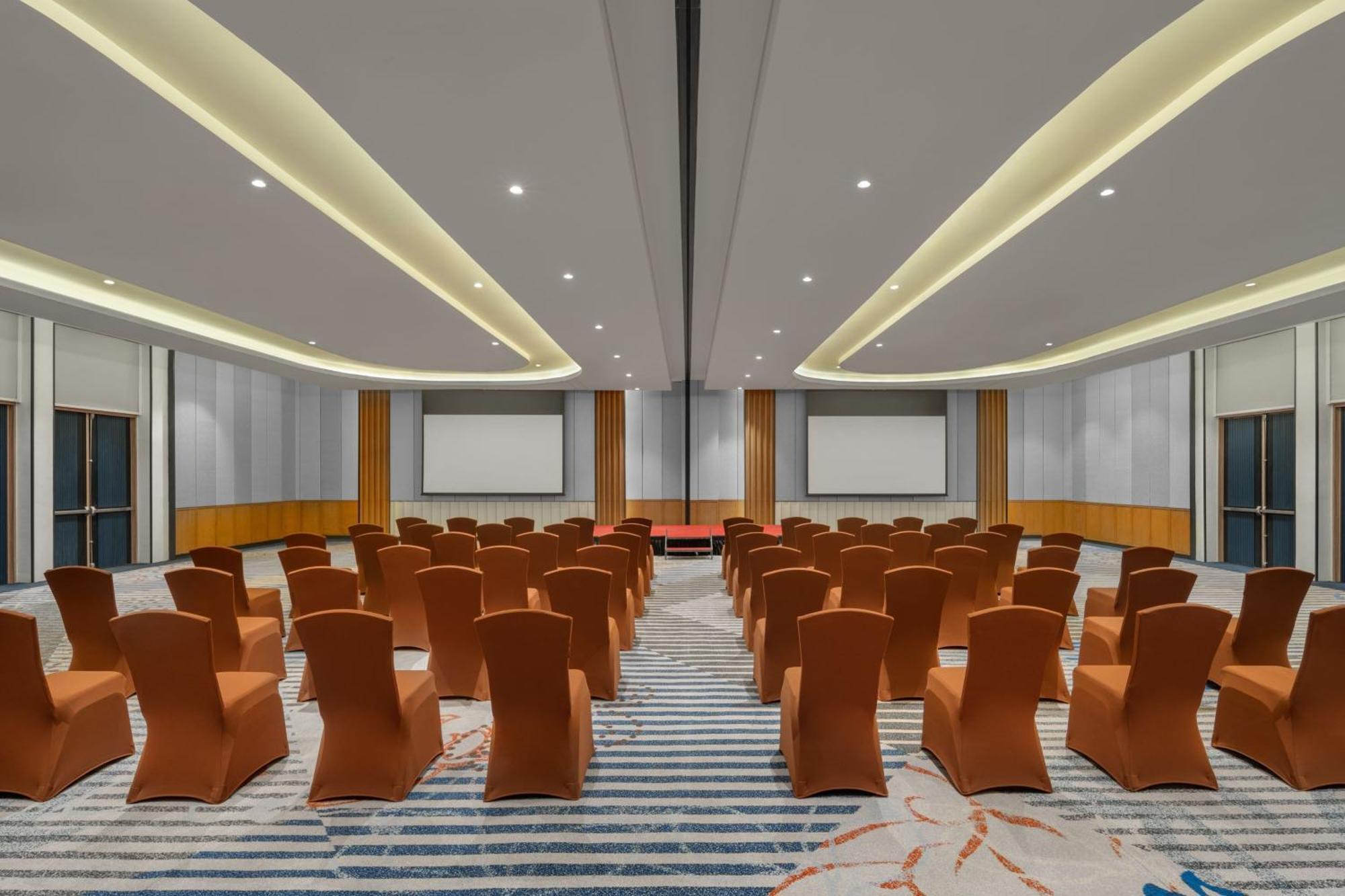 Four Points By Sheraton Bintan, Lagoi Bay Екстер'єр фото